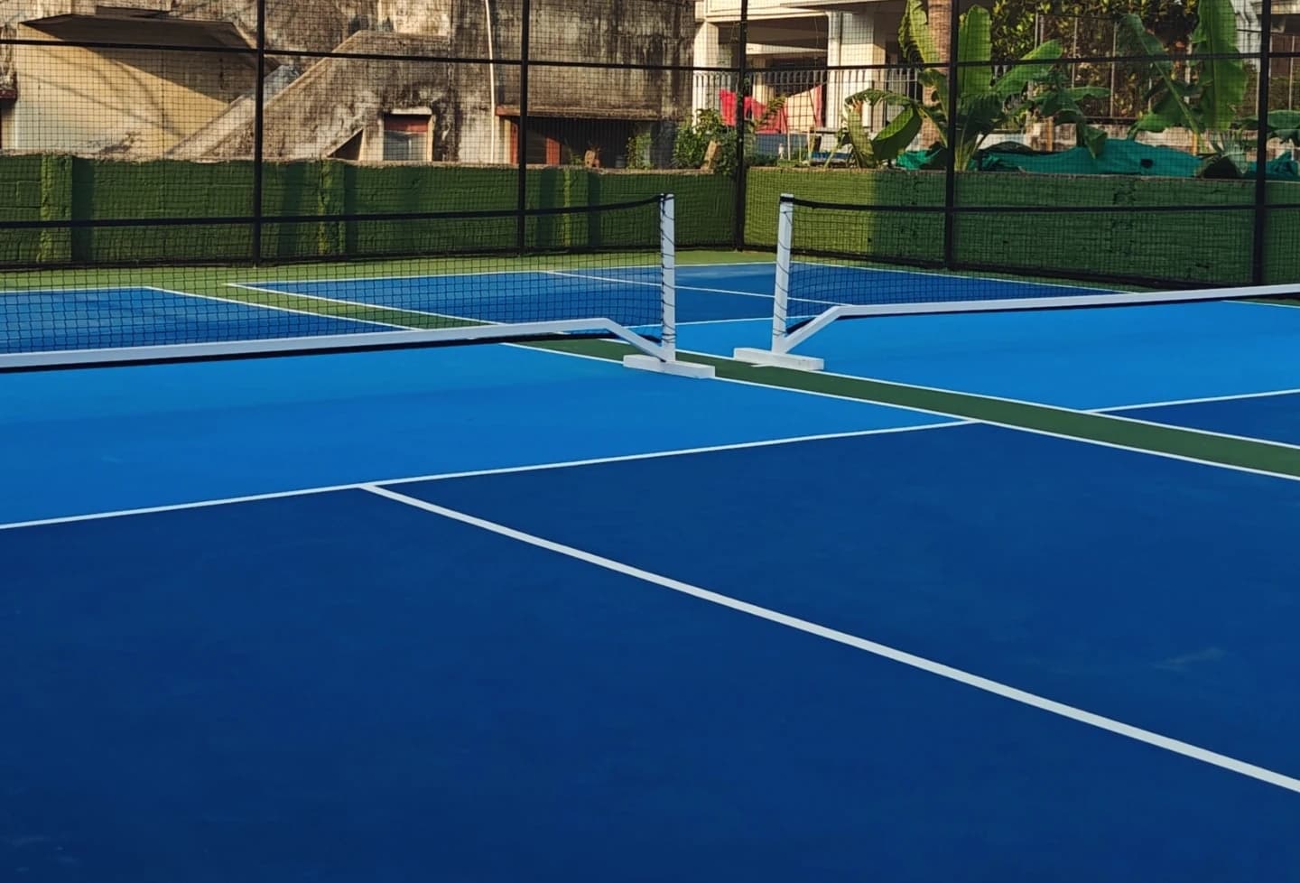 Courts 1